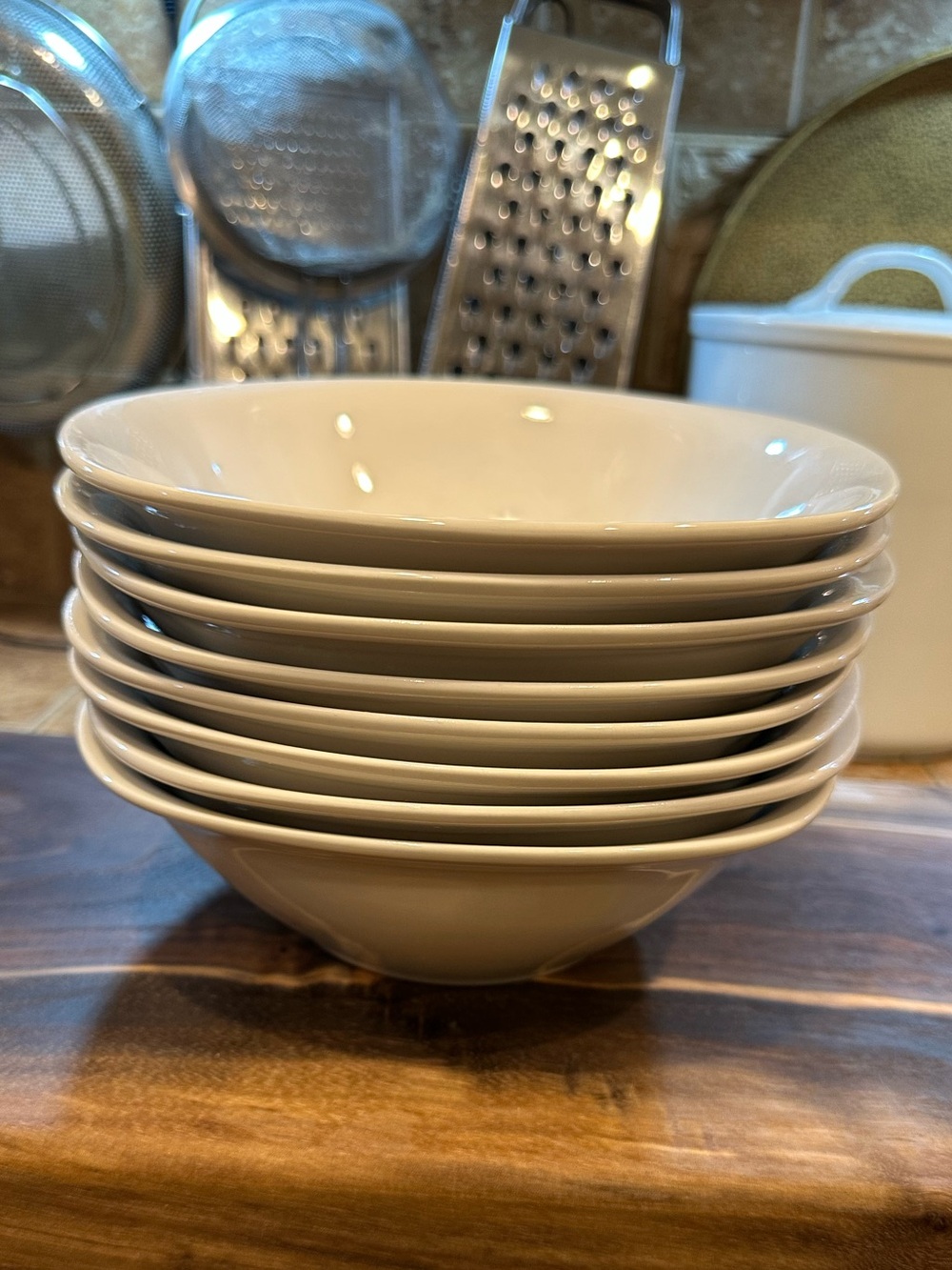 Set of 8 Royal Norfolk bowls • white • wide